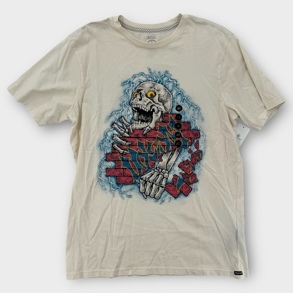 Volcom Shirt Mens Medium Skulls Graphic Print Y2K Gorpcore Grunge Lightning NWT